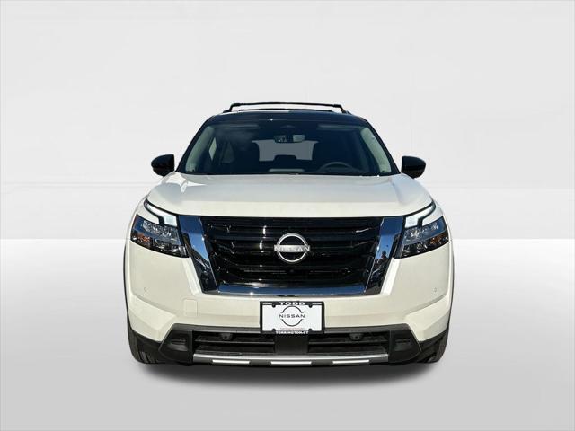 new 2024 Nissan Pathfinder car, priced at $52,590