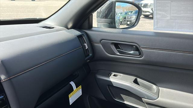 new 2025 Nissan Pathfinder car, priced at $47,175
