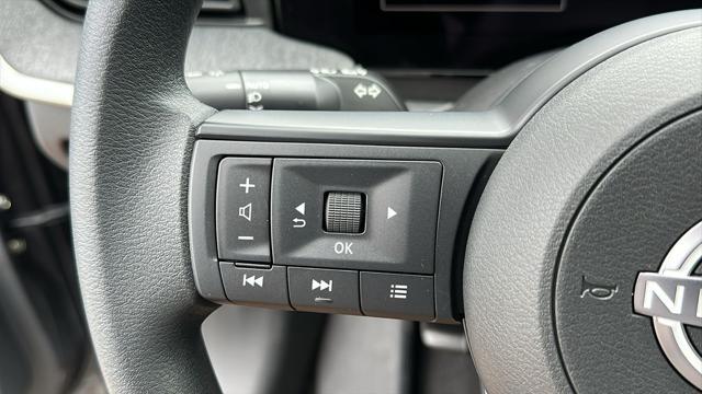 new 2025 Nissan Kicks car, priced at $26,190