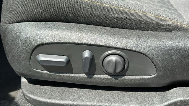 used 2022 Chevrolet Equinox car, priced at $23,428