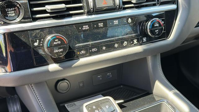 new 2025 Nissan Pathfinder car, priced at $49,925