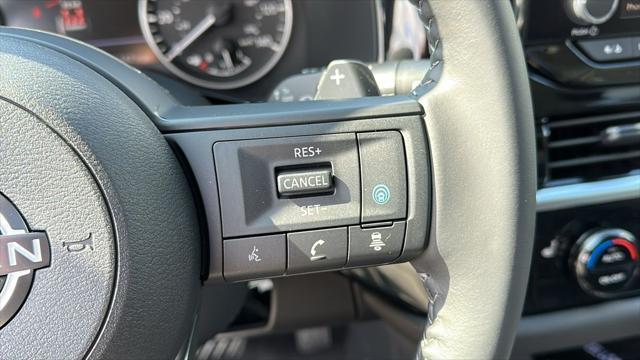 new 2025 Nissan Pathfinder car, priced at $46,410