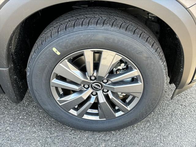 new 2025 Nissan Pathfinder car, priced at $46,410