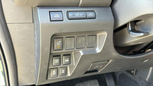 new 2025 Nissan Frontier car, priced at $46,085