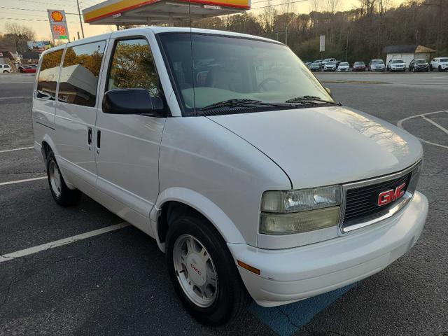 used 2005 GMC Safari car, priced at $6,977