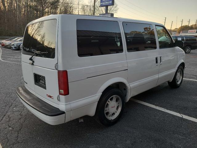 used 2005 GMC Safari car, priced at $6,977