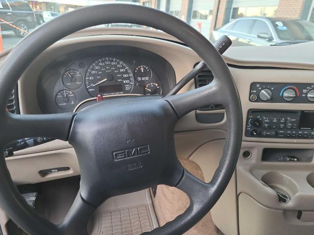 used 2005 GMC Safari car, priced at $6,977