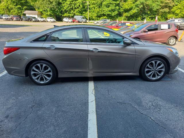 used 2014 Hyundai Sonata car, priced at $11,977