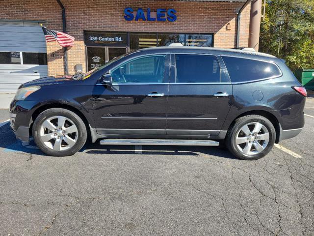 used 2014 Chevrolet Traverse car, priced at $11,977