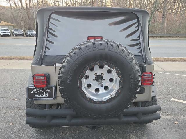 used 2005 Jeep Wrangler car, priced at $12,977