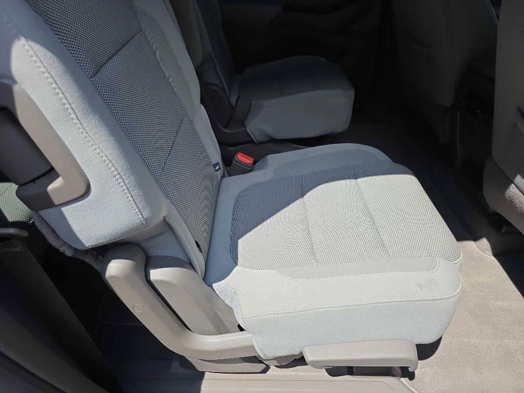 used 2019 Chevrolet Traverse car, priced at $16,950