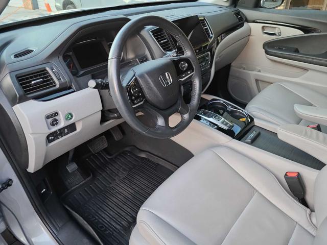 used 2022 Honda Pilot car, priced at $32,950