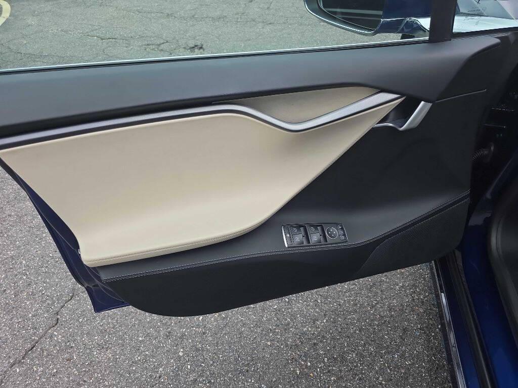 used 2021 Tesla Model S car, priced at $39,950