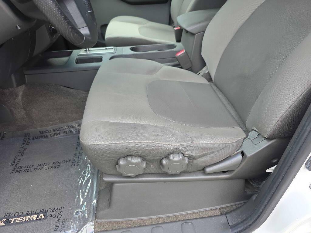 used 2013 Nissan Xterra car, priced at $11,950