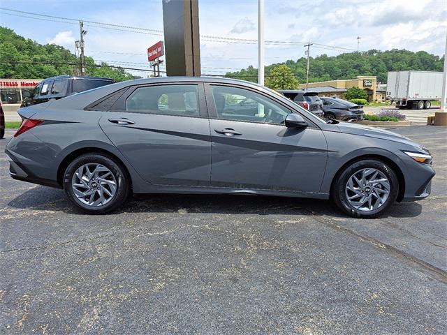used 2024 Hyundai Elantra car, priced at $21,333