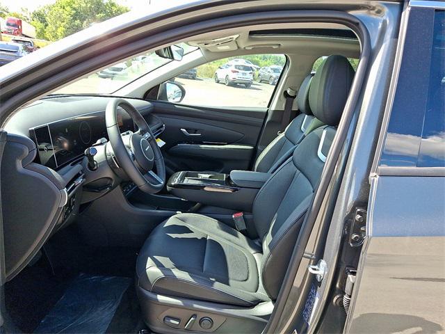 new 2025 Hyundai TUCSON Hybrid car, priced at $40,735