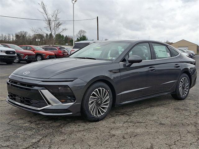 new 2025 Hyundai Sonata Hybrid car, priced at $37,940