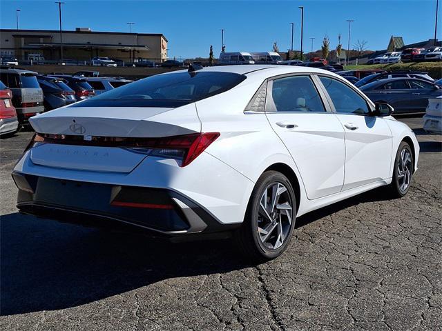 new 2025 Hyundai Elantra car, priced at $27,165