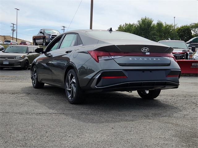 new 2024 Hyundai Elantra car, priced at $25,210