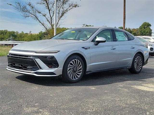 new 2024 Hyundai Sonata Hybrid car, priced at $30,540