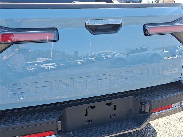 new 2025 Hyundai SANTA CRUZ car, priced at $42,725