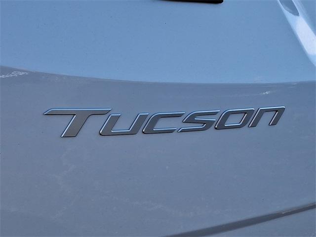 new 2025 Hyundai Tucson Hybrid car, priced at $37,870