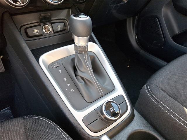 new 2025 Hyundai Venue car, priced at $23,165