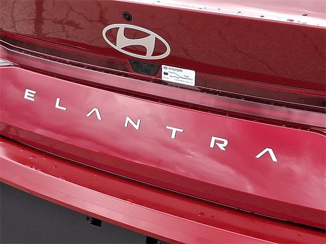 new 2025 Hyundai ELANTRA HEV car, priced at $28,890