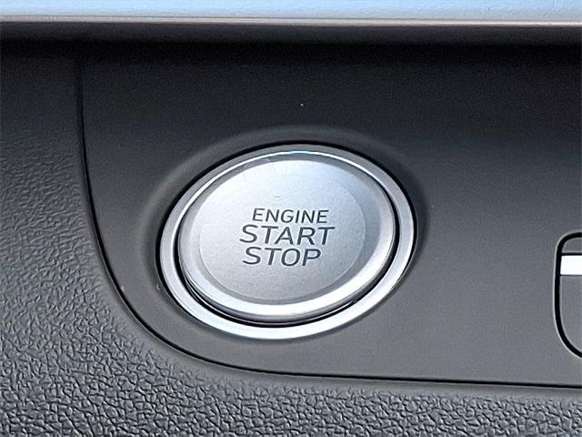 new 2025 Hyundai Elantra car, priced at $26,070