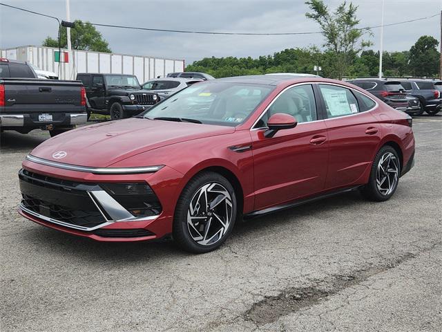 new 2024 Hyundai Sonata car, priced at $31,185