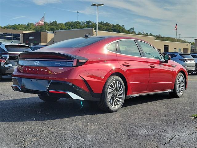 new 2025 Hyundai Sonata Hybrid car, priced at $38,935