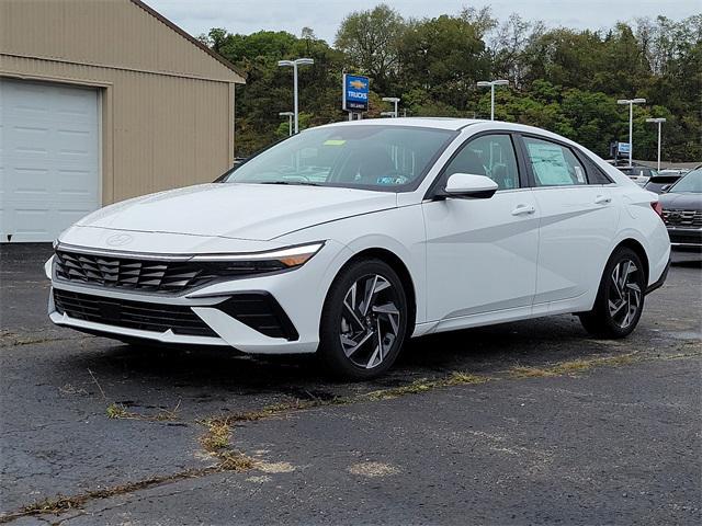 new 2024 Hyundai Elantra car, priced at $25,725