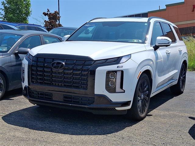used 2025 Hyundai Palisade car, priced at $48,998