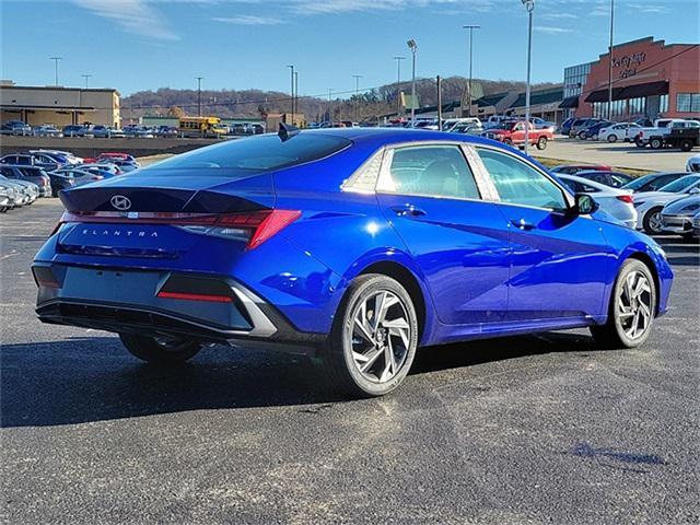 new 2024 Hyundai Elantra car, priced at $26,006