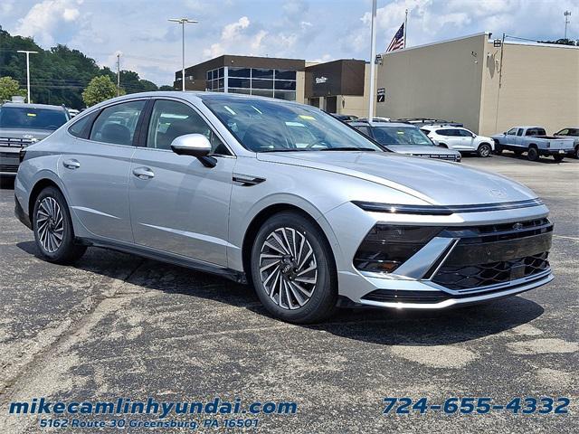 new 2025 Hyundai Sonata Hybrid car, priced at $37,320