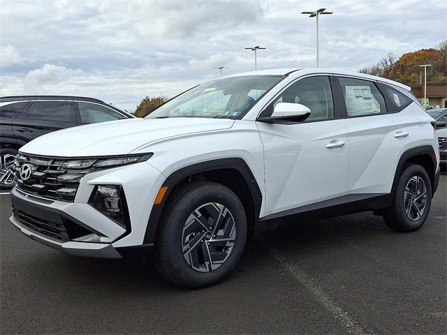 new 2026 Hyundai TUCSON Hybrid car, priced at $31,476