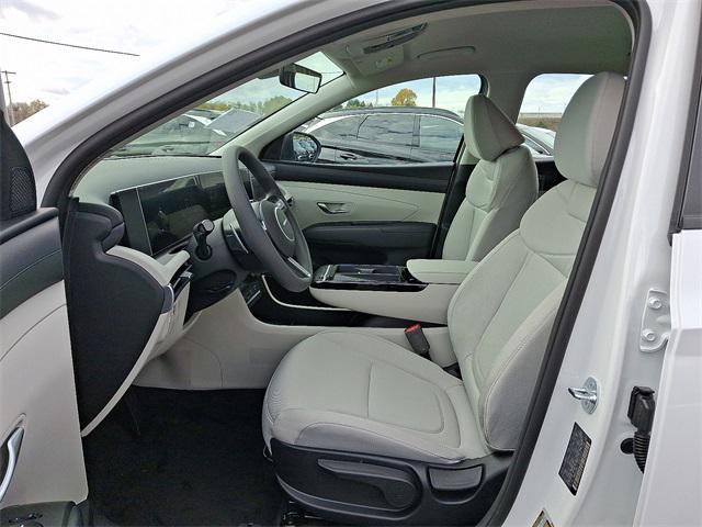 new 2026 Hyundai TUCSON Hybrid car, priced at $31,476