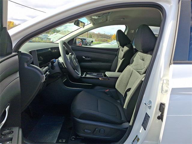 new 2026 Hyundai TUCSON Hybrid car, priced at $33,580
