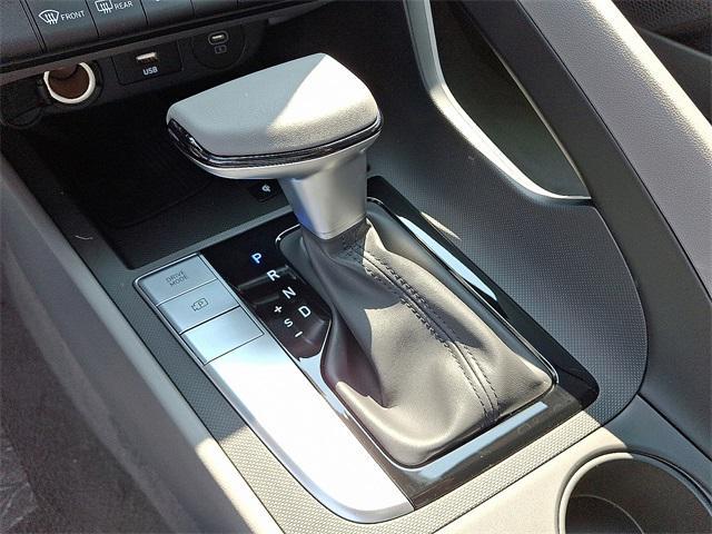 new 2025 Hyundai Elantra car, priced at $24,320