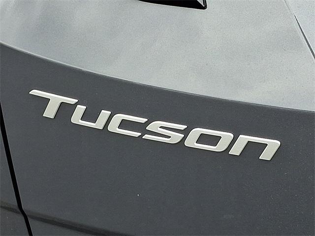 new 2026 Hyundai TUCSON Hybrid car, priced at $40,444