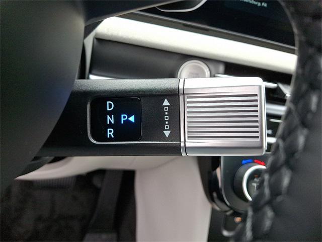 new 2026 Hyundai TUCSON Hybrid car, priced at $40,444