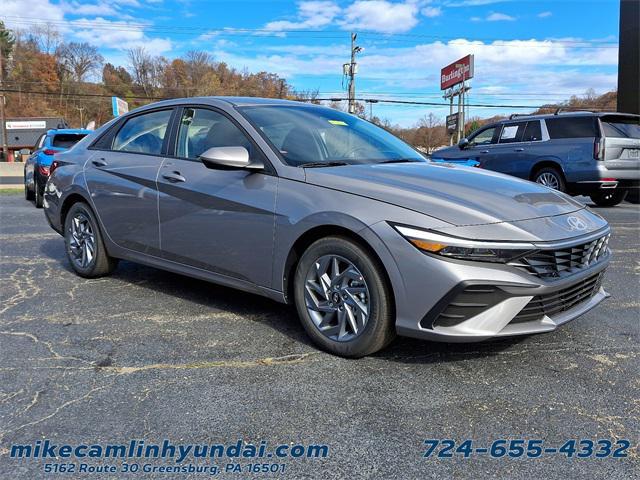 new 2025 Hyundai Elantra HEV car, priced at $26,290