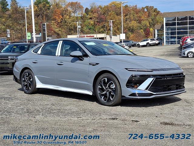 new 2025 Hyundai Sonata car, priced at $30,253
