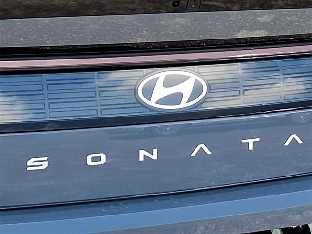 new 2025 Hyundai Sonata Hybrid car, priced at $37,320