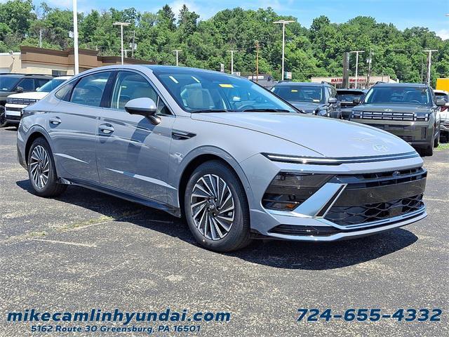 new 2025 Hyundai Sonata Hybrid car, priced at $37,320
