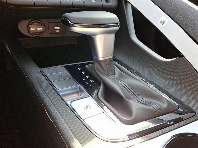 new 2025 Hyundai Elantra car, priced at $26,280