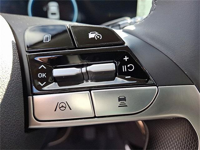 new 2025 Hyundai Elantra car, priced at $26,335