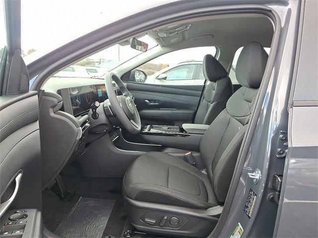 new 2026 Hyundai TUCSON Hybrid car, priced at $33,305