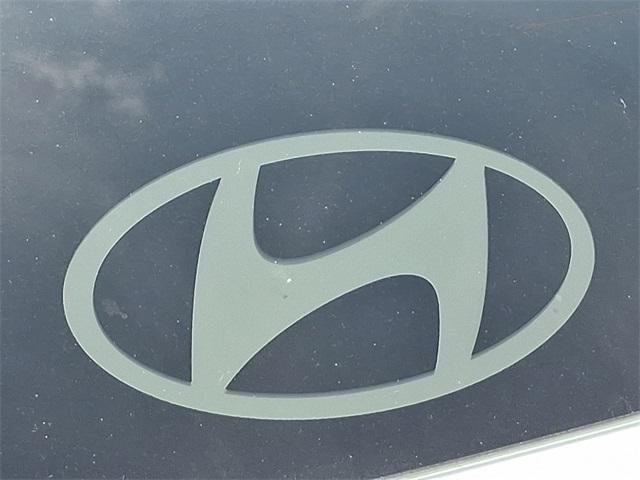 new 2025 Hyundai TUCSON Hybrid car, priced at $41,955