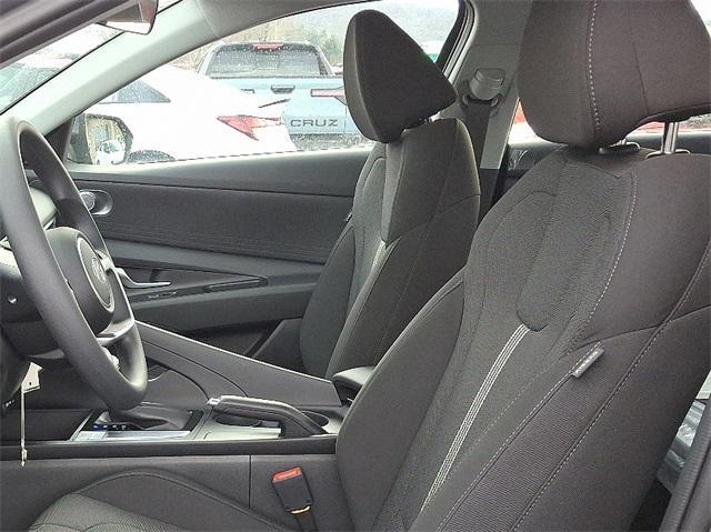 new 2025 Hyundai Elantra car, priced at $22,310